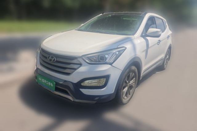 Used Hyundai Santa Fe 2013 2.4L Automatic Two-Wheel Drive Smart Version