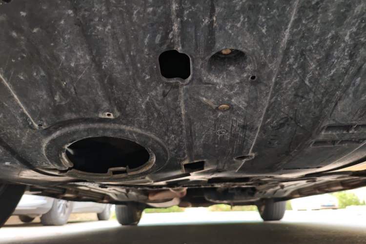 Used Hyundai Santa Fe 2013 2.4L Automatic 2WD Comfort Edition Chassis Front