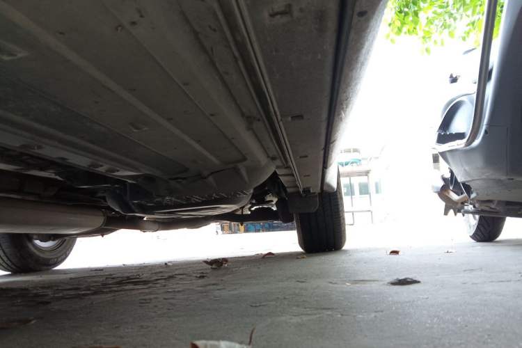 Used Hyundai Santa Fe 2013 2.4L Automatic Two-Wheel Drive Smart Version Chassis Front Left