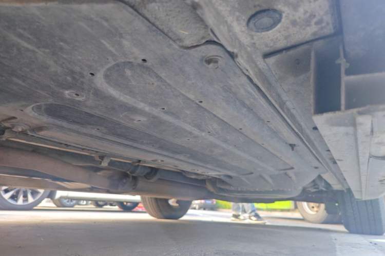 Used Hyundai Santa Fe 2013 2.4L Automatic 4x4 Comfort Edition Chassis Front Left
