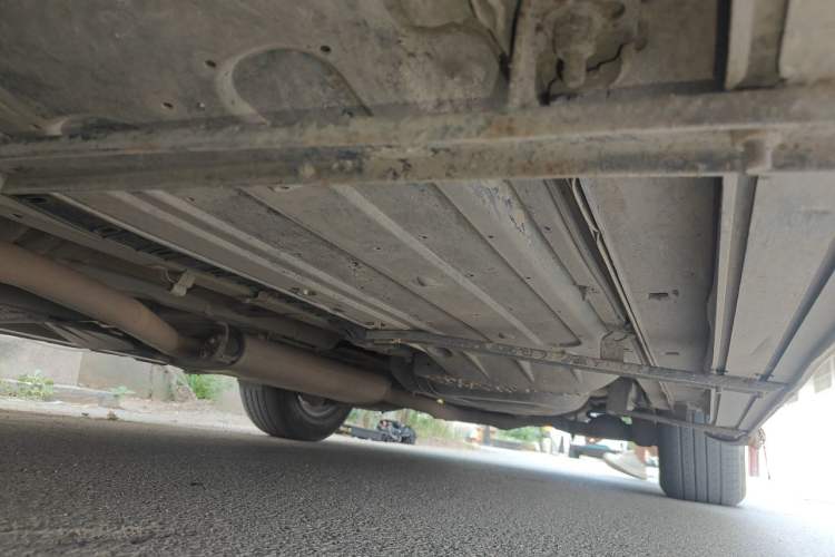Used Hyundai Santa Fe 2013 2.4L Automatic 2WD Comfort Edition Chassis Front Left
