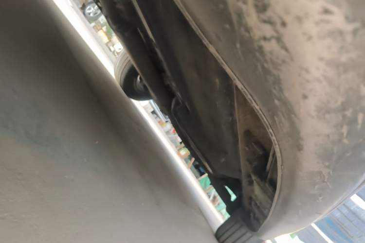 Used Hyundai Santa Fe 2013 2.4L Automatic Two-Wheel Drive Smart Version Chassis Front Left