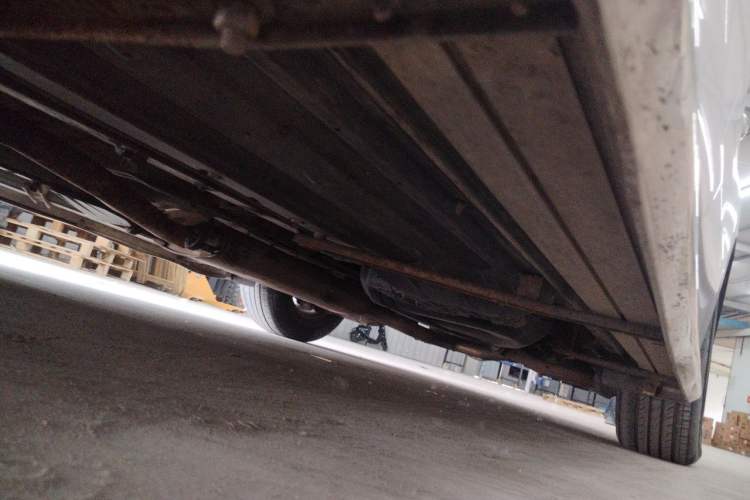 Used Hyundai Santa Fe 2013 2.4L Automatic Two-Wheel Drive Smart Version Chassis Front Left