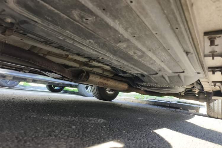 Used Hyundai Santa Fe 2013 2.4L Automatic Two-Wheel Drive Smart Version Chassis Front Left