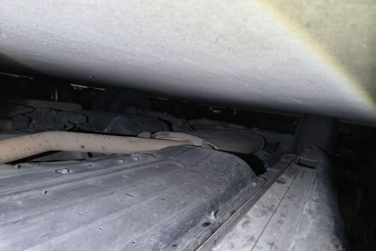 Used Hyundai Santa Fe 2013 2.4L Automatic Two-Wheel Drive Smart Version Chassis Front Right