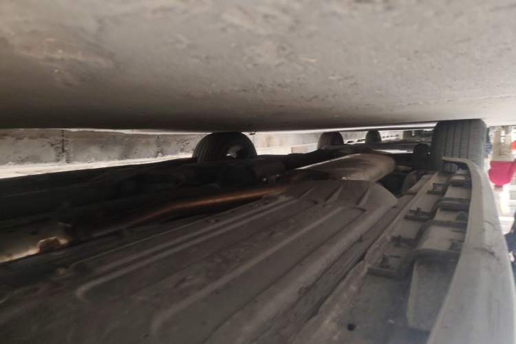 Used Hyundai Santa Fe 2013 2.4L Automatic 4x4 Prestige Edition Chassis Front Right