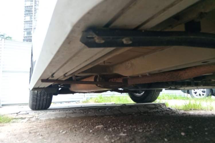 Used Hyundai Santa Fe 2013 2.4L Automatic Two-Wheel Drive Smart Version Chassis Front Right