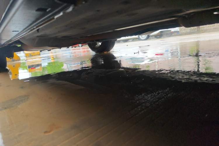 Used Hyundai Santa Fe 2013 2.4L Automatic 4x4 Prestige Edition Chassis Front Right