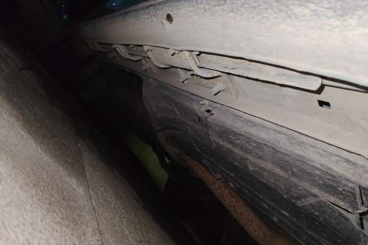 Used Hyundai Santa Fe 2013 2.4L Automatic 2WD Comfort Edition Chassis Front Right