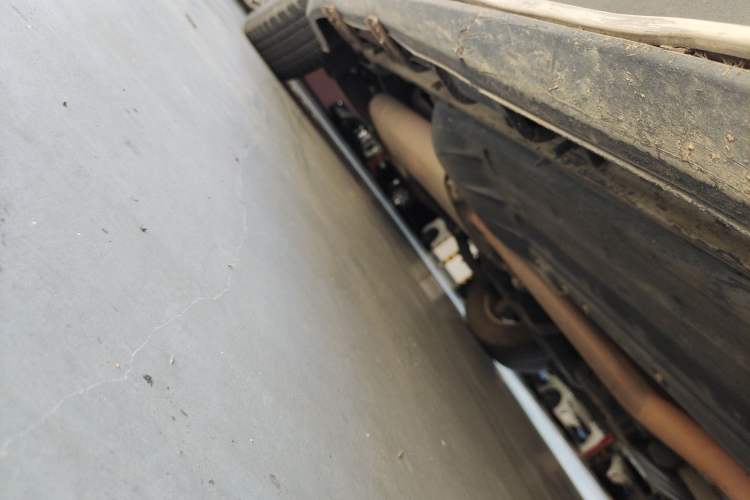 Used Hyundai Santa Fe 2013 2.4L Automatic 2WD Comfort Edition Chassis Front Right