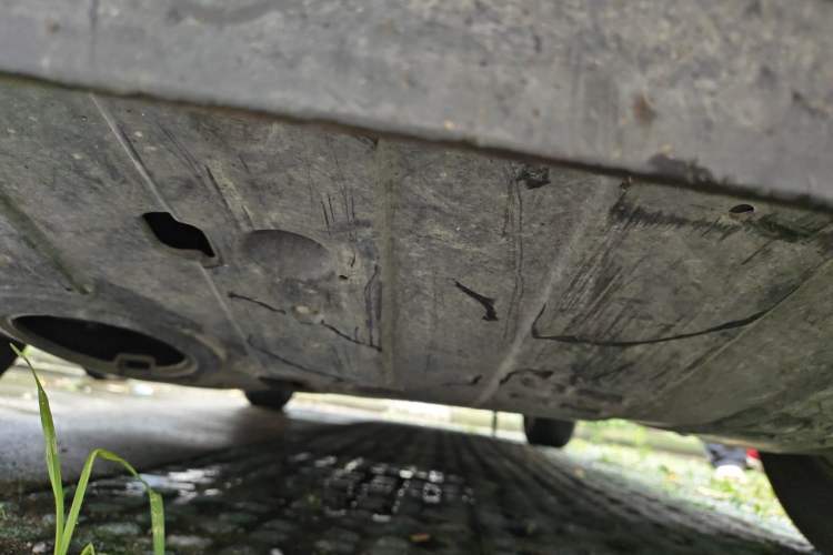Used Hyundai Santa Fe 2013 2.4L Automatic Two-Wheel Drive Smart Version Chassis Front