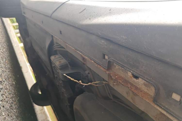 Used Hyundai Santa Fe 2013 2.4L Automatic 2WD Comfort Edition Chassis Rear Left