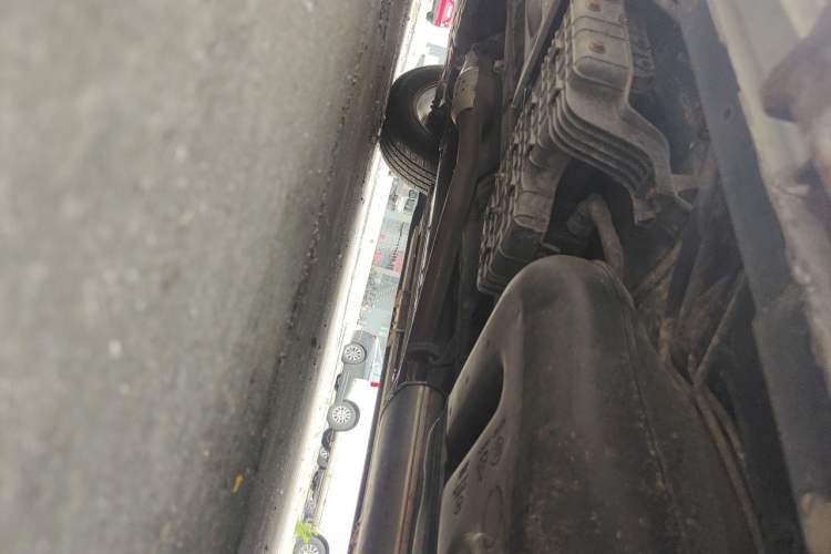 Used Hyundai Santa Fe 2013 2.4L Automatic Two-Wheel Drive Smart Version Chassis Rear Left