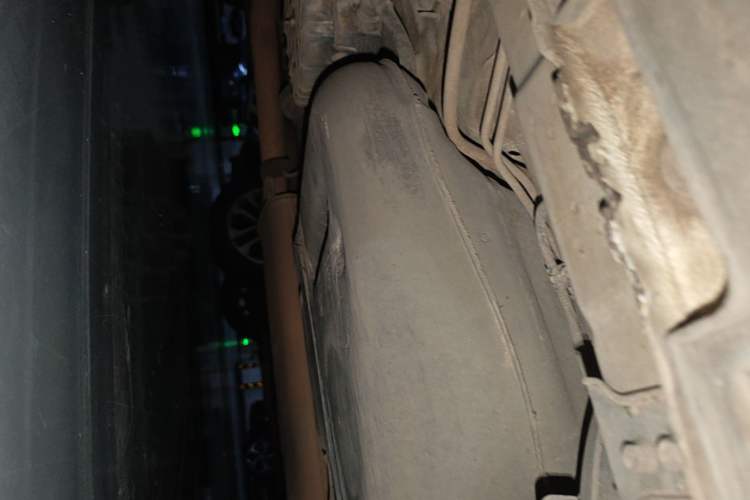 Used Hyundai Santa Fe 2013 2.4L Automatic 4x4 Prestige Edition Chassis Rear Left