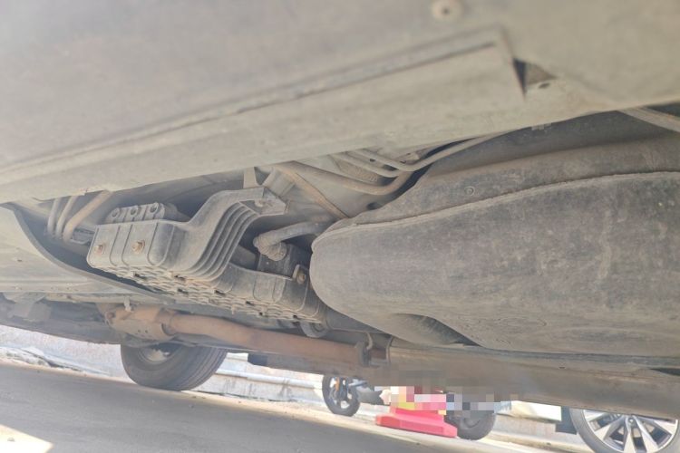Used Hyundai Santa Fe 2013 2.4L Automatic 4x4 Comfort Edition Chassis Rear Left