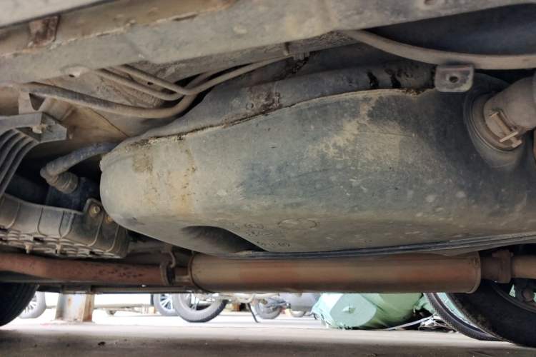Used Hyundai Santa Fe 2013 2.4L Automatic Two-Wheel Drive Smart Version Chassis Rear Left