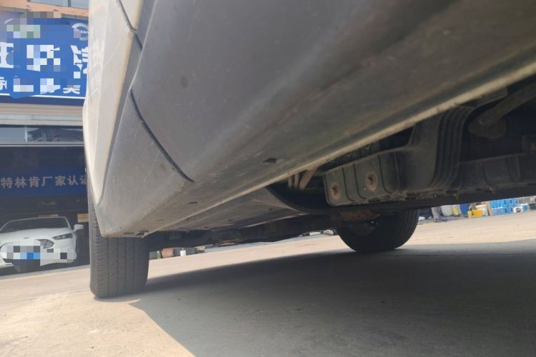 Used Hyundai Santa Fe 2013 2.4L Automatic Two-Wheel Drive Smart Version Chassis Rear Left