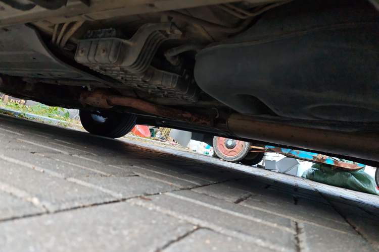 Used Hyundai Santa Fe 2013 2.4L Automatic Two-Wheel Drive Smart Version Chassis Rear Left