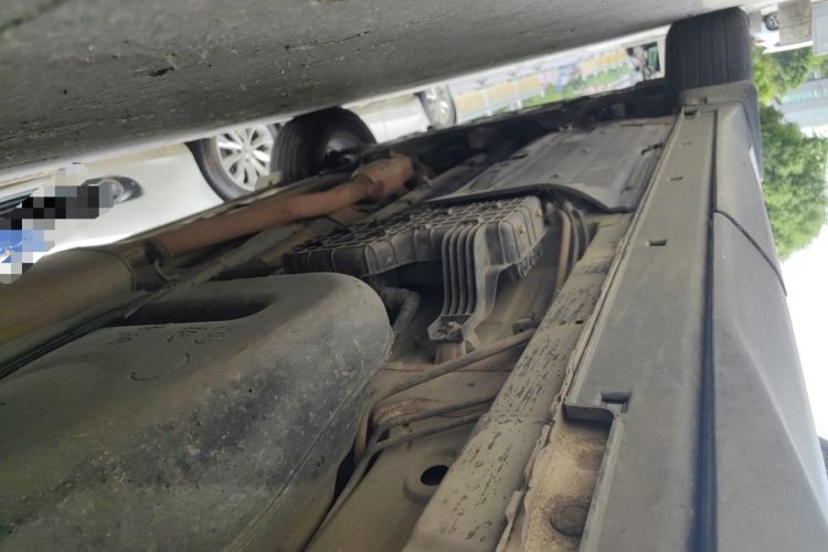 Used Hyundai Santa Fe 2013 2.4L Automatic Two-Wheel Drive Smart Version Chassis Rear Left