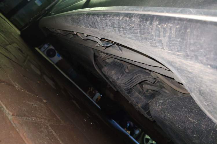 Used Hyundai Santa Fe 2013 2.4L Automatic 2WD Comfort Edition Chassis Rear Left