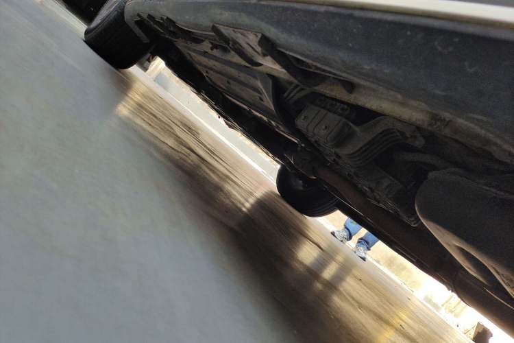 Used Hyundai Santa Fe 2013 2.4L Automatic 2WD Comfort Edition Chassis Rear Left