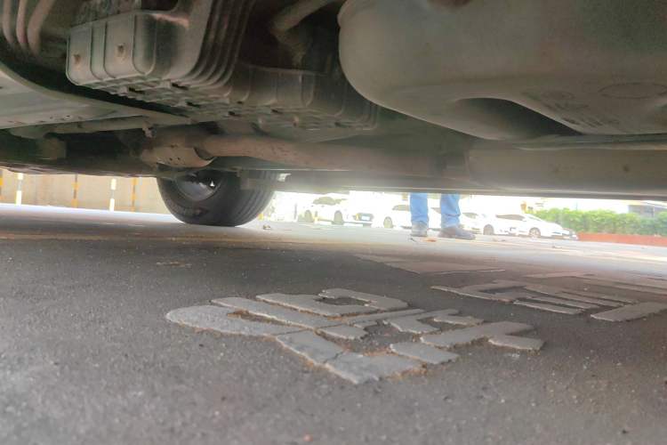 Used Hyundai Santa Fe 2013 2.4L Automatic 2WD Comfort Edition Chassis Rear Left