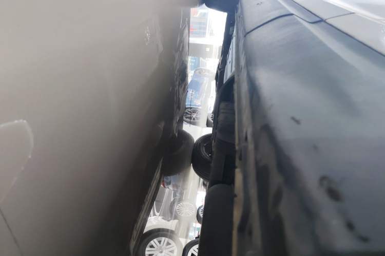 Used Hyundai Santa Fe 2013 2.4L Automatic Two-Wheel Drive Smart Version Chassis Rear Left