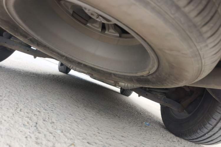 Used Hyundai Santa Fe 2013 2.4L Automatic Two-Wheel Drive Smart Version Chassis Rear