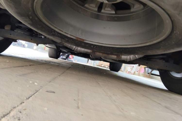 Used Hyundai Santa Fe 2013 2.4L Automatic Two-Wheel Drive Smart Version Chassis Rear