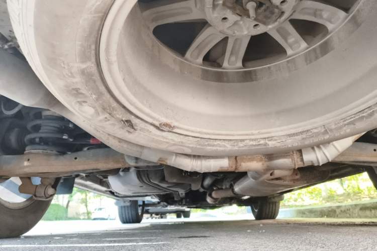 Used Hyundai Santa Fe 2013 2.0T Automatic All-Wheel Drive Prestige Version Chassis Rear