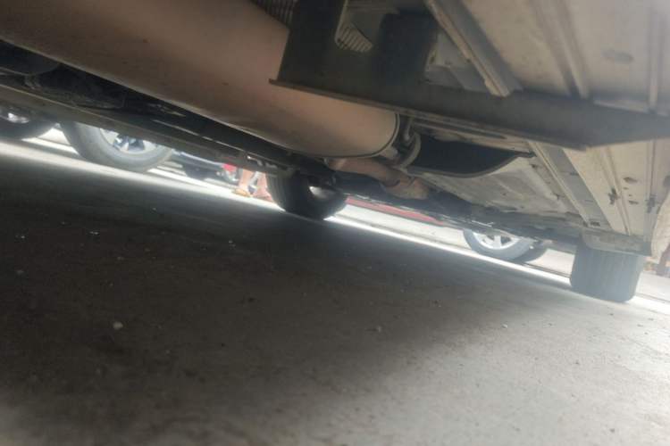 Used Hyundai Santa Fe 2013 2.4L Automatic Two-Wheel Drive Smart Version Chassis Rear Right