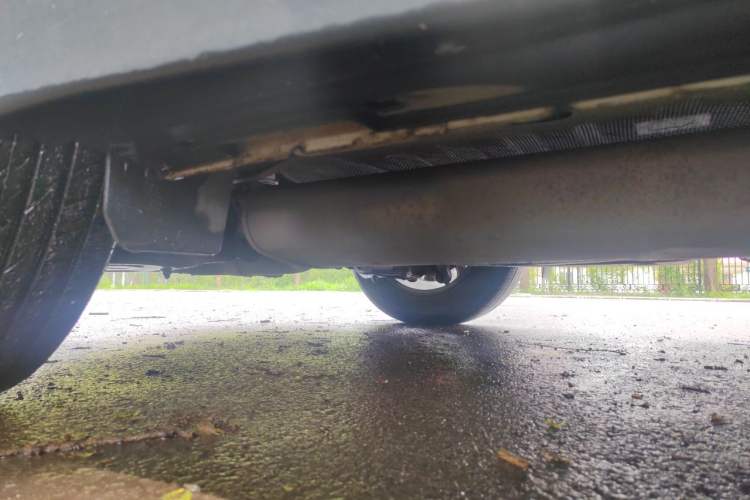 Used Hyundai Santa Fe 2013 2.4L Automatic Two-Wheel Drive Smart Version Chassis Rear Right