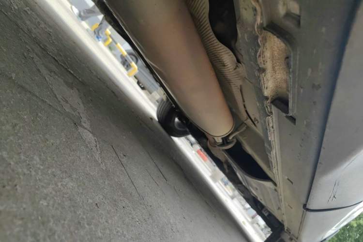 Used Hyundai Santa Fe 2013 2.4L Automatic Two-Wheel Drive Smart Version Chassis Rear Right