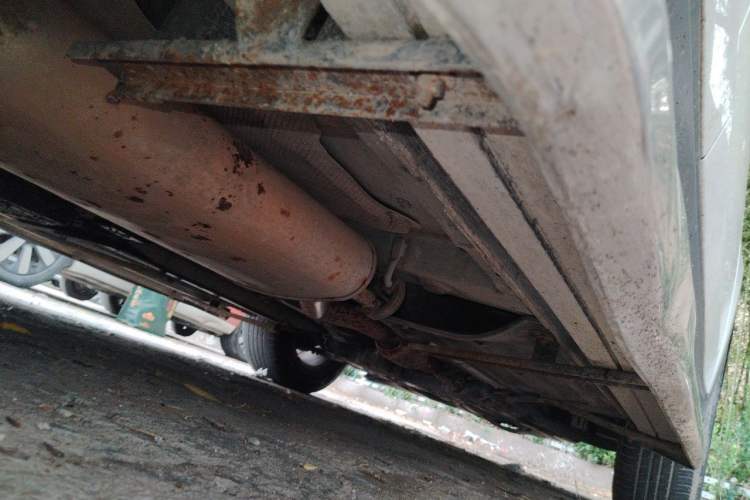 Used Hyundai Santa Fe 2013 2.4L Automatic Two-Wheel Drive Smart Version Chassis Rear Right