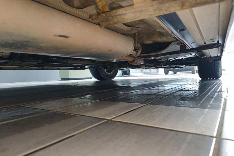 Used Hyundai Santa Fe 2013 2.4L Automatic 4x4 Smart Version Chassis Rear Right