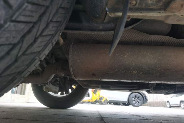 Used Hyundai Santa Fe 2013 2.4L Automatic Two-Wheel Drive Smart Version Chassis Rear Right