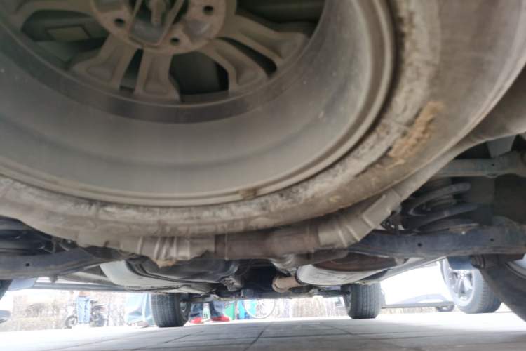 Used Hyundai Santa Fe 2013 2.4L Automatic Two-Wheel Drive Smart Version Chassis Rear