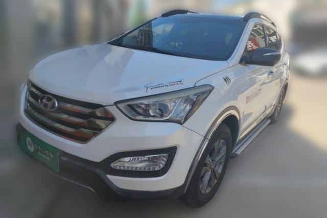 Used Hyundai Santa Fe 2013 2.4L Automatic Two-Wheel Drive Smart Version