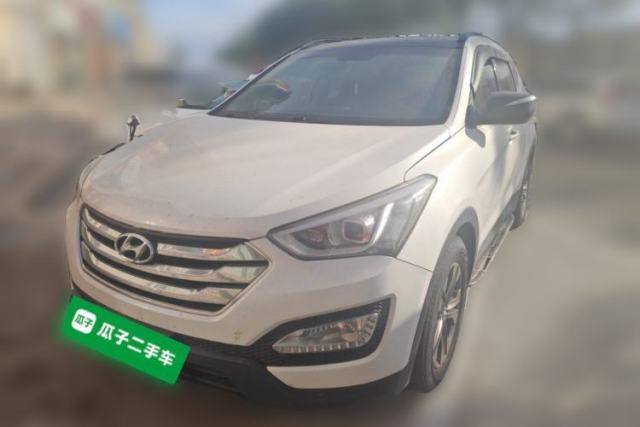 Used Hyundai Santa Fe 2013 2.4L Automatic 4x4 Comfort Edition