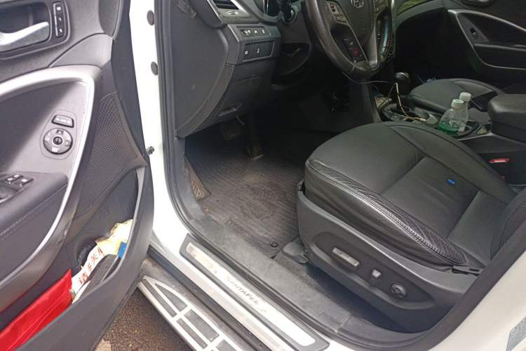 Used Hyundai Santa Fe 2013 Revised Version 2.0T Automatic All-Wheel Drive Prestige Edition Driver Seat