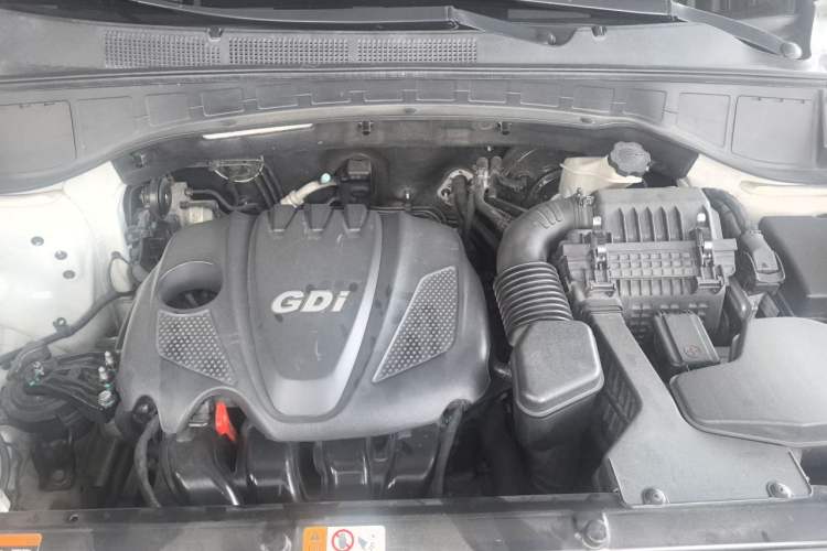 Used Hyundai Santa Fe 2013 Revised Version 2.4L Automatic All-Wheel Drive Luxury Trim Engine Bay