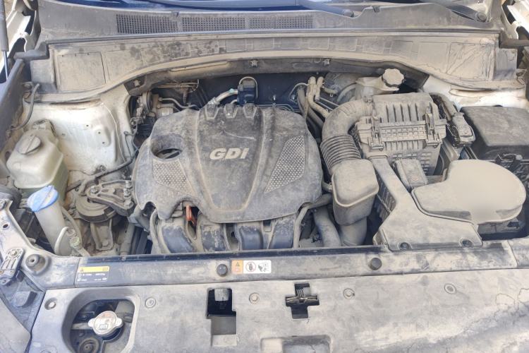 Used Hyundai Santa Fe 2013 2.4L Automatic Two-Wheel Drive Smart Version Engine Bay