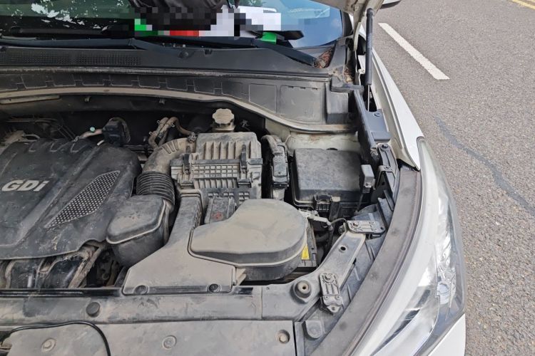 Used Hyundai Santa Fe 2013 2.4L Automatic 2WD Comfort Edition Engine Bay Left