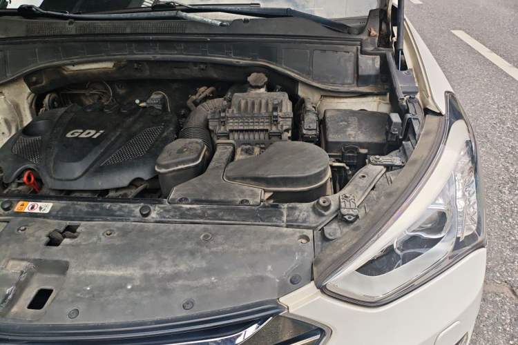 Used Hyundai Santa Fe 2013 2.4L Automatic Two-Wheel Drive Smart Version Engine Bay Left