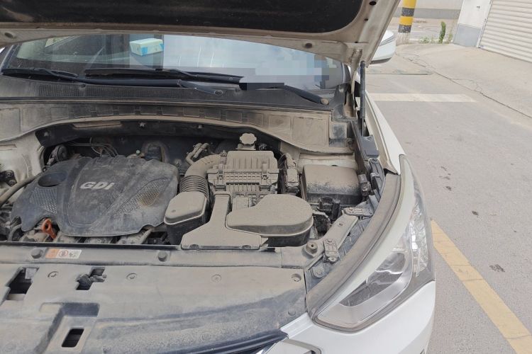 Used Hyundai Santa Fe 2013 2.4L Automatic 2WD Comfort Edition Engine Bay Left