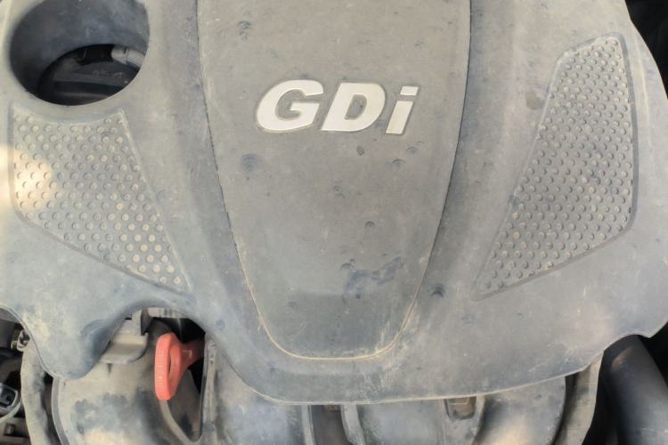 Used Hyundai Santa Fe 2013 2.4L Automatic 2WD Comfort Edition Engine Bay