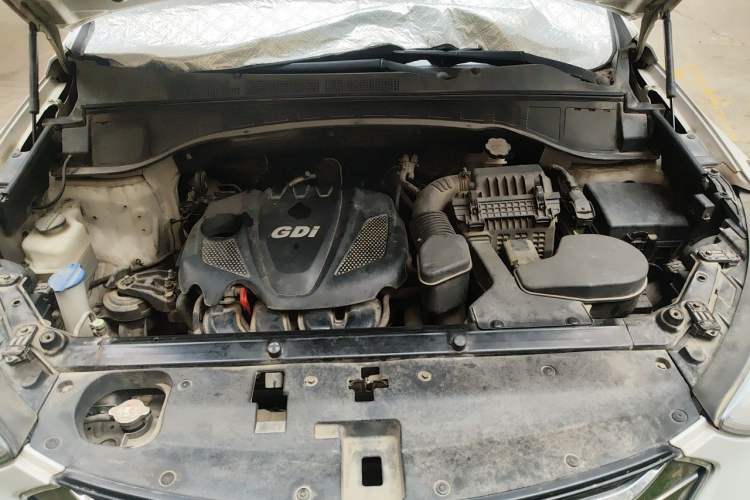 Used Hyundai Santa Fe 2013 2.4L Automatic Two-Wheel Drive Smart Version Engine Bay