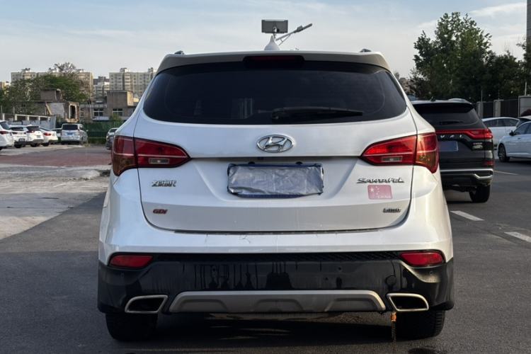 Used Hyundai Santa Fe 2013 Revised Version 2.4L Automatic All-Wheel Drive Smart Type Exterior 3