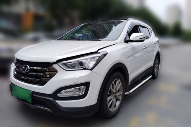 Hyundai Santa Fe 2013 Revised Version 2.0T Automatic All-Wheel Drive Top-Tier Trim usado