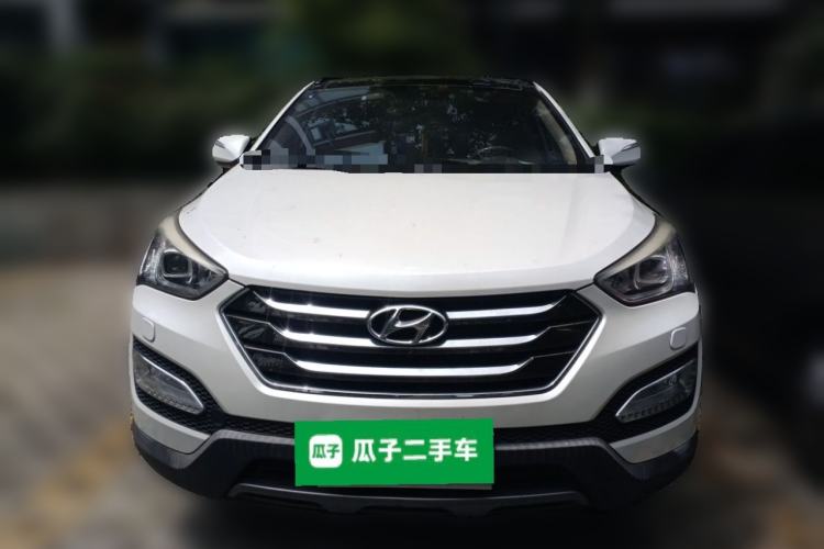 Used Hyundai Santa Fe 2013 2.4L Automatic 4x4 Prestige Edition Front